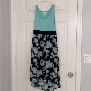Maternity fun dress! Never worn size small